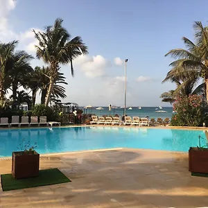 https://porto-antigo-2.cape-verdehotels.com